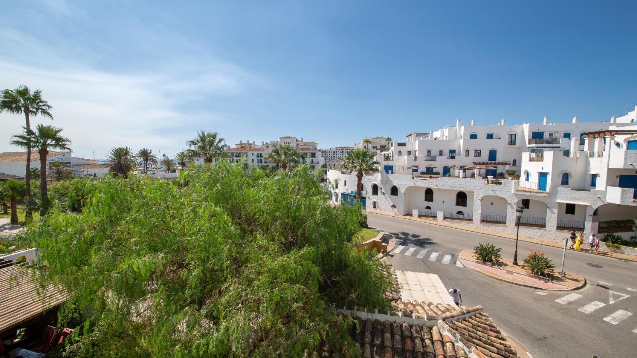 Lovely 2-Bed Apartment In Marina De La Duquesa Castillo de Sabinillas Extérieur photo